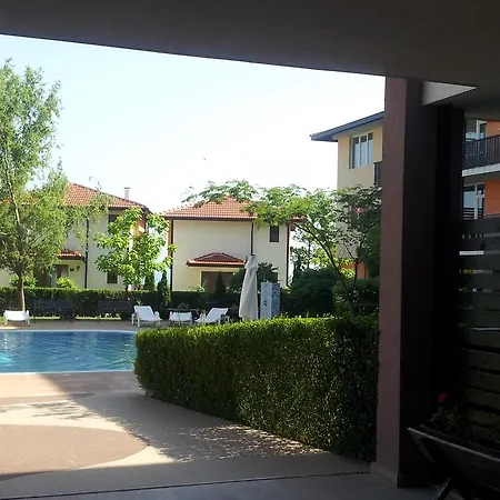 Chateau 2 Studio Aheloy